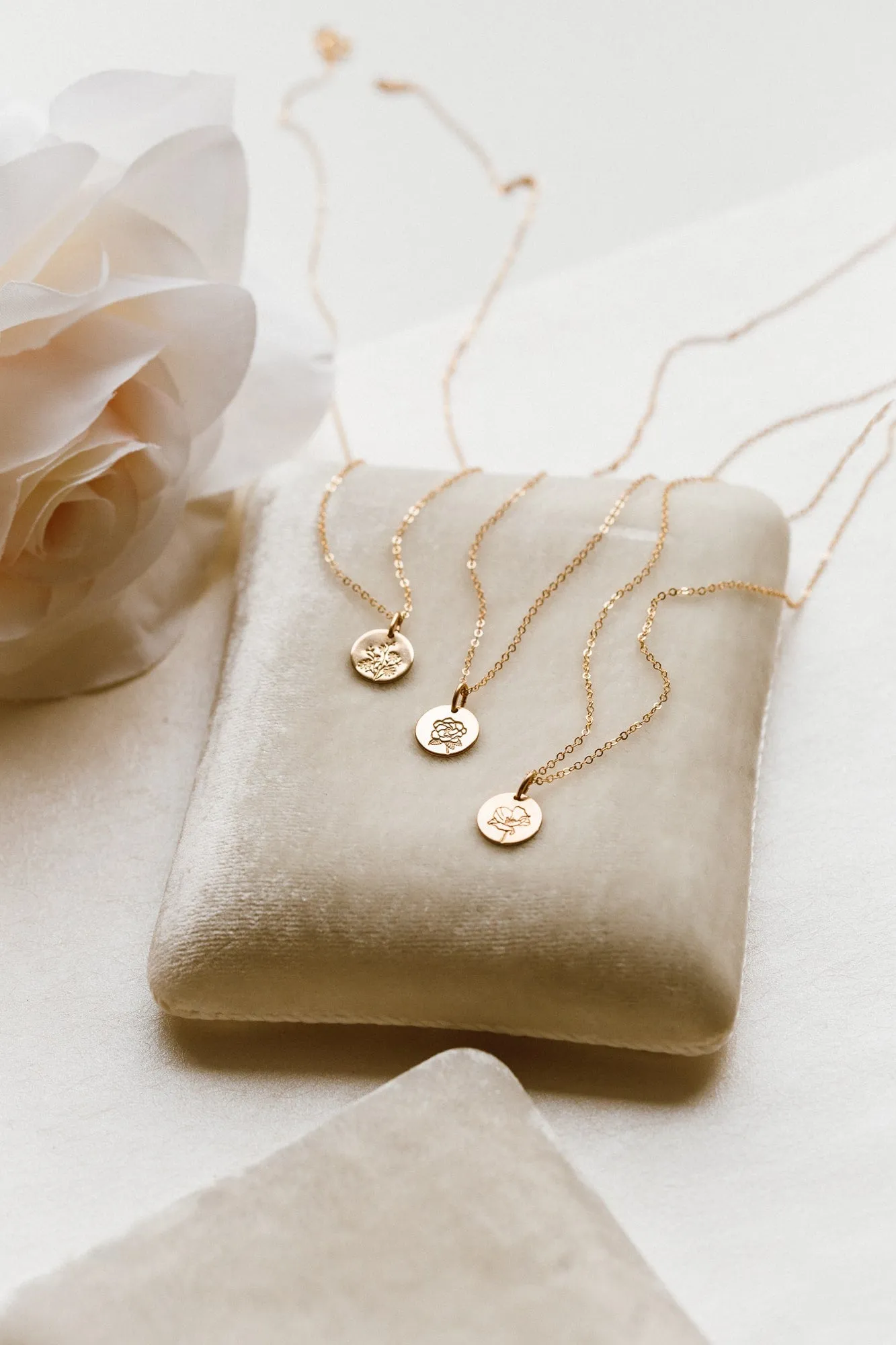 Small Flora Necklace - 14k Solid Gold